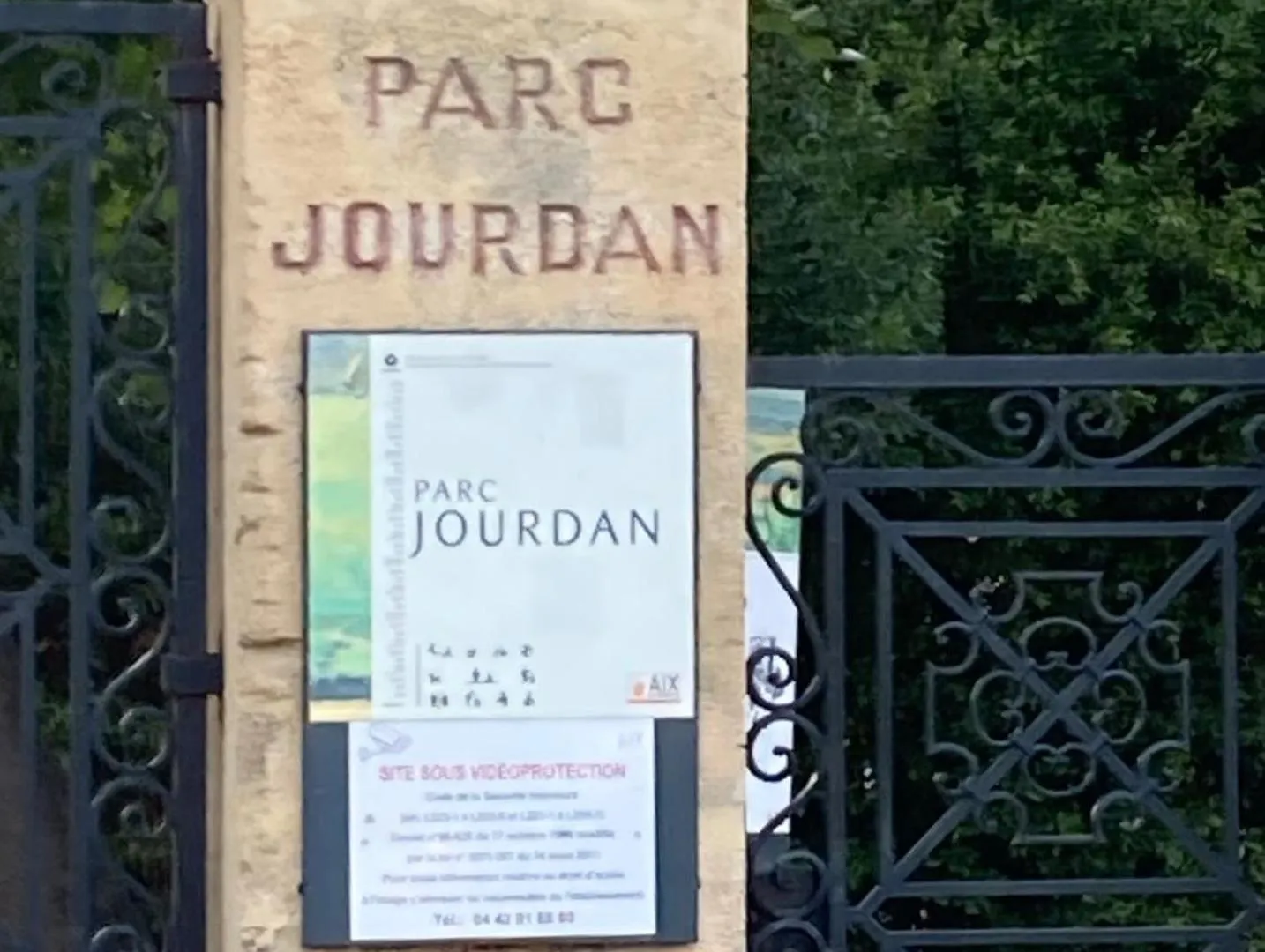 Tilia Jourdan-Studio Cosy Aix Centre-Cours Mirabeau-Parking-Wifi-Smart Tv-Rue Calme Aix-en-Provence 0*,